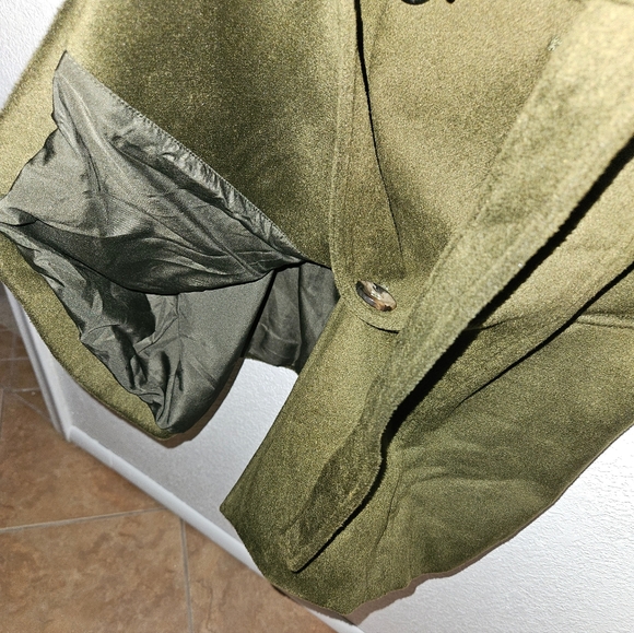 Want do Women's Mitirary Combat Coat NWOT - Picture 4 of 15